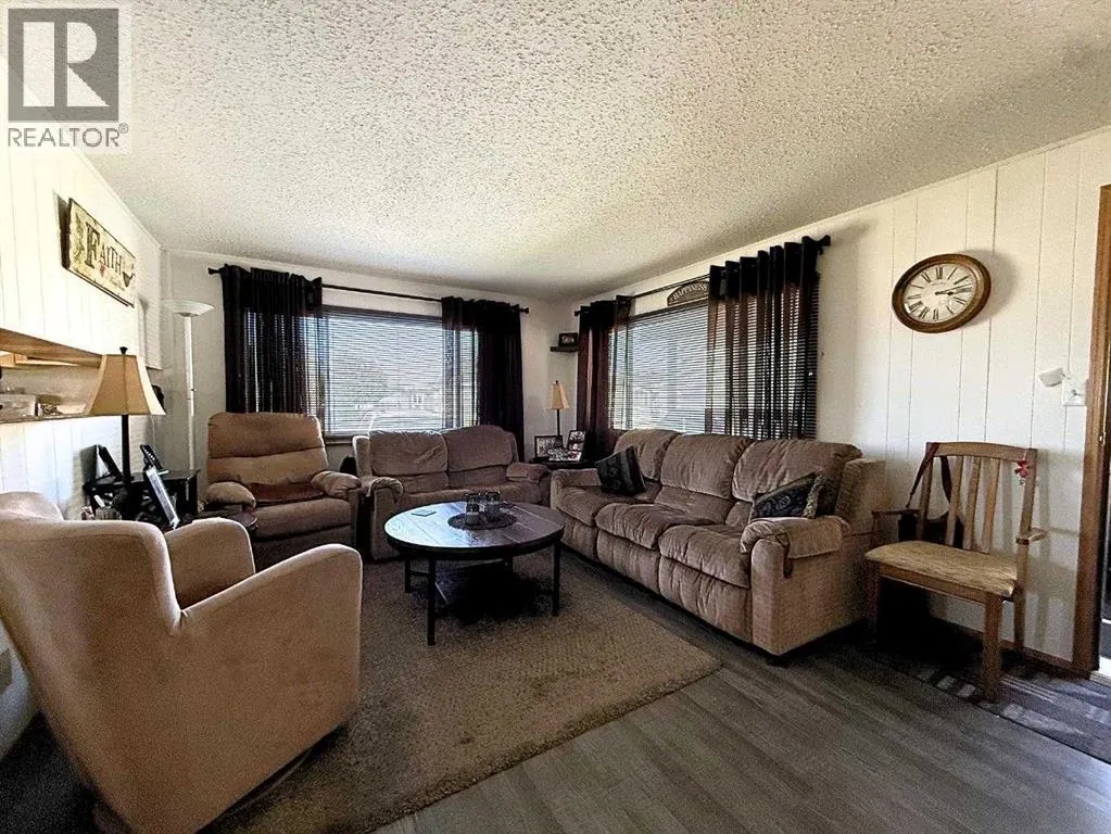 39, 2460 Southview Drive SE