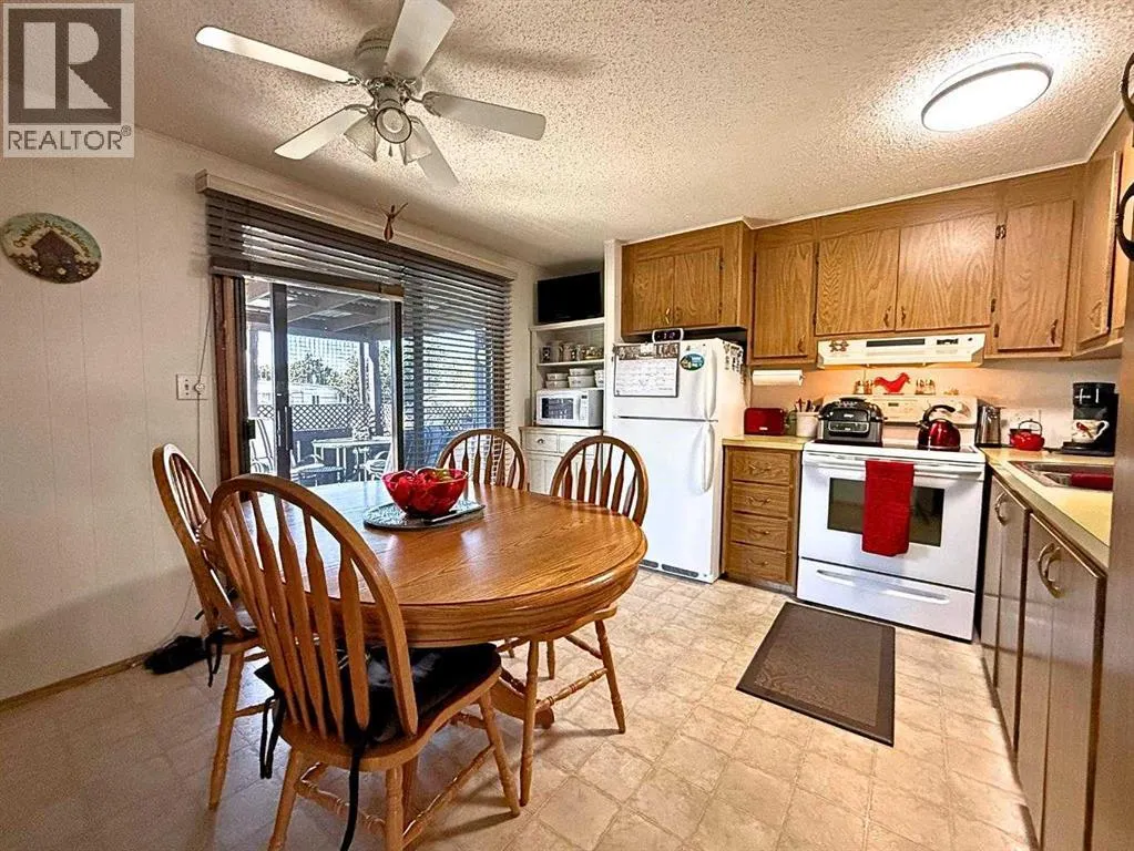 39, 2460 Southview Drive SE