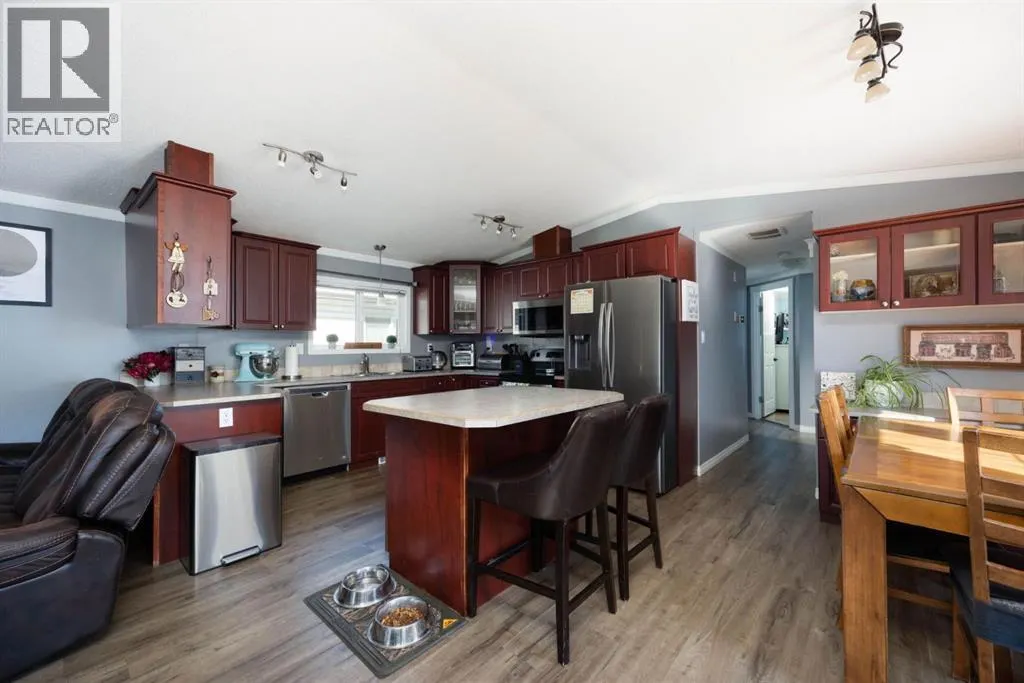 136 Sumac Crescent