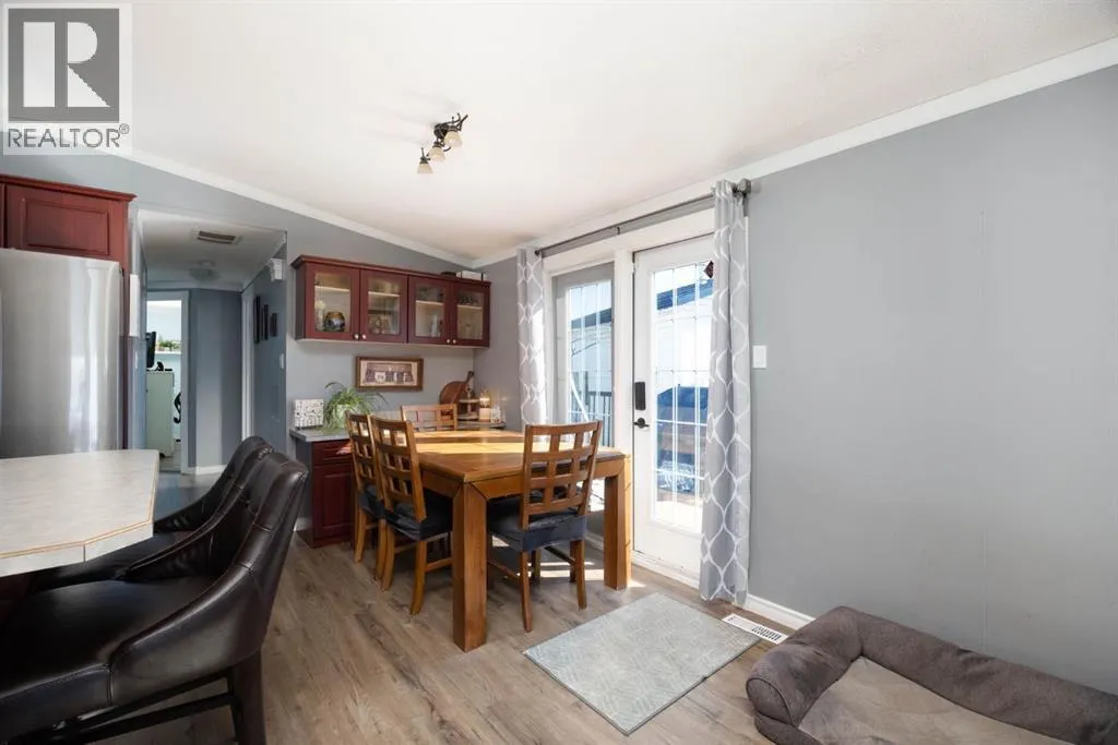 136 Sumac Crescent