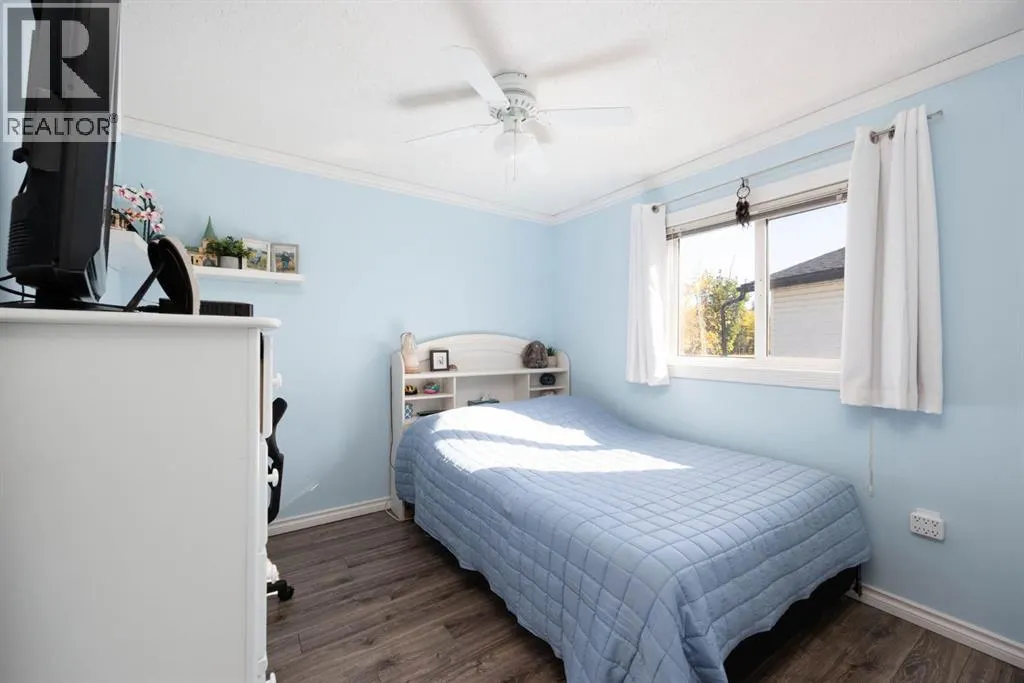136 Sumac Crescent