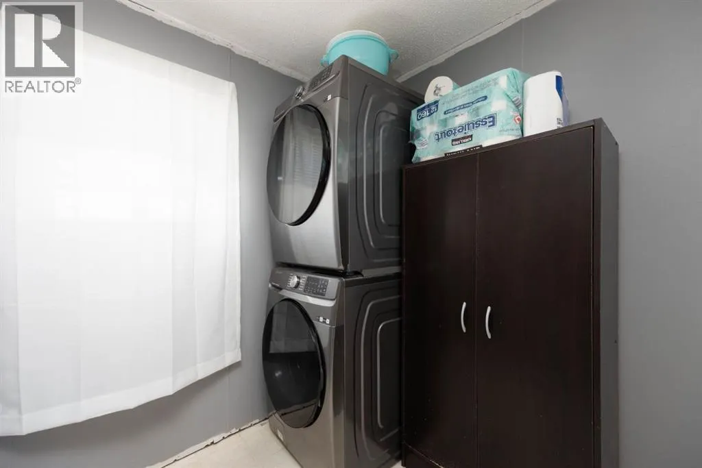 136 Sumac Crescent