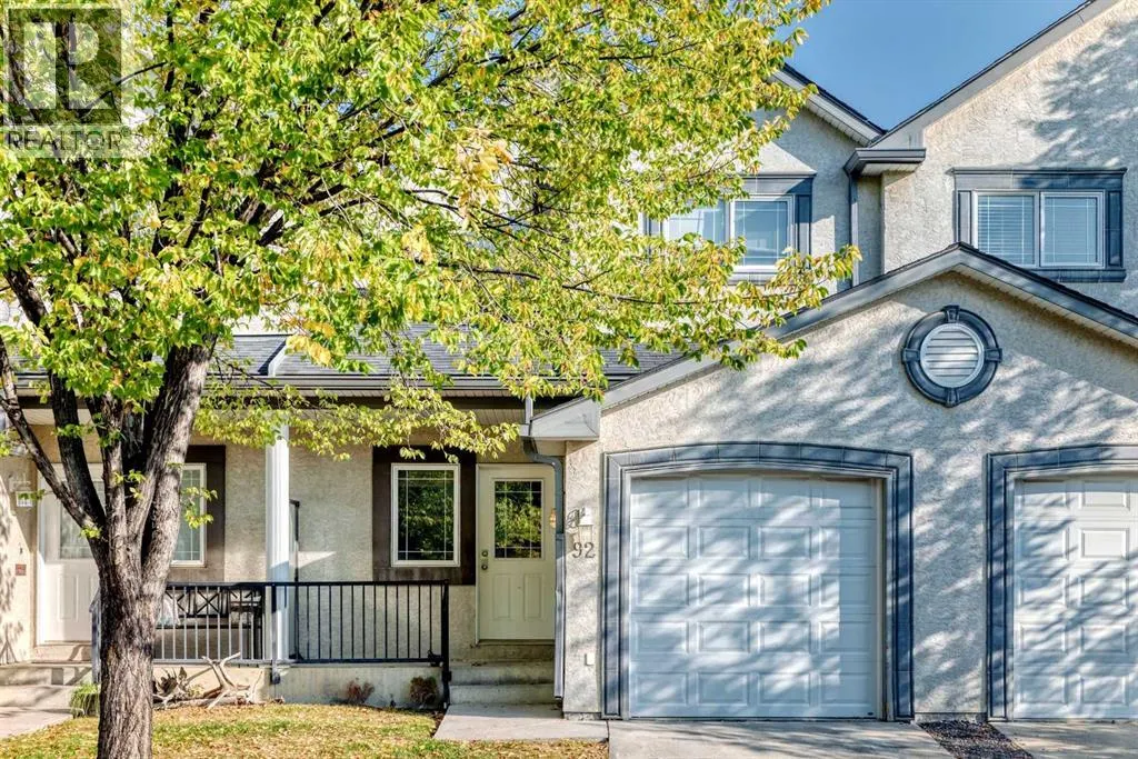 92 simcoe Place SW