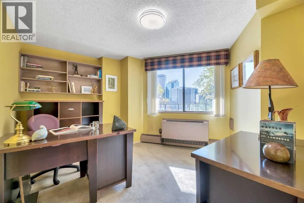 610, 300 Meredith Road NE
