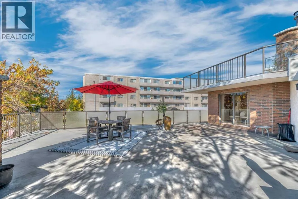 610, 300 Meredith Road NE