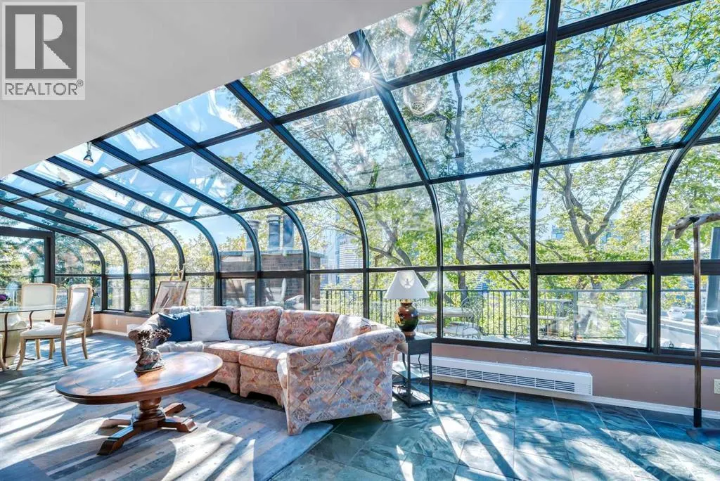 610, 300 Meredith Road NE