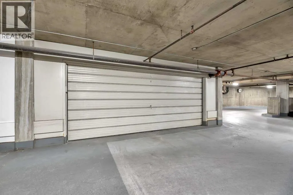 610, 300 Meredith Road NE