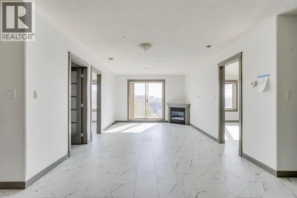 206, 8535 Clearwater Drive