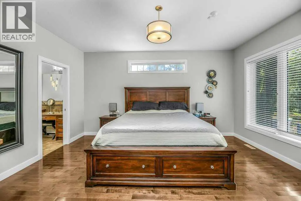34 Overand Place