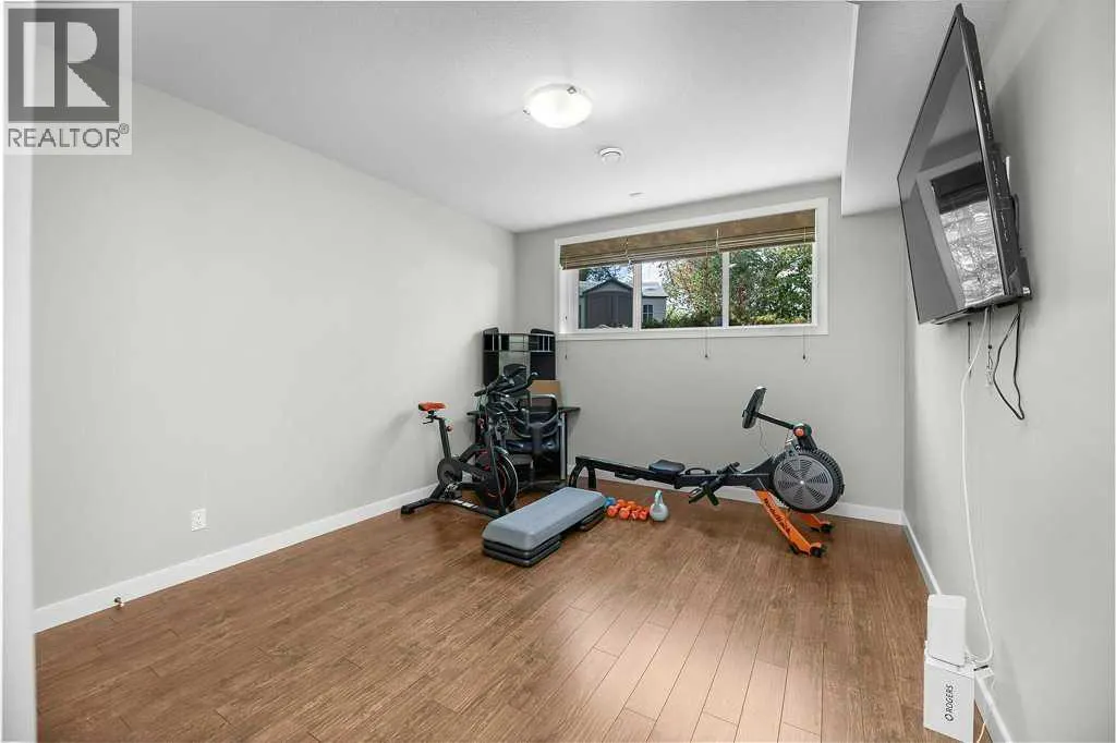 34 Overand Place