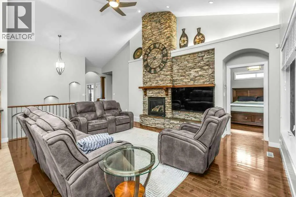 34 Overand Place