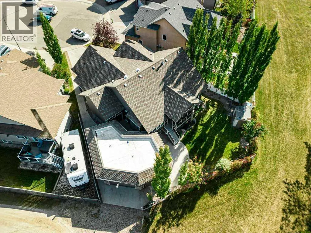 34 Overand Place
