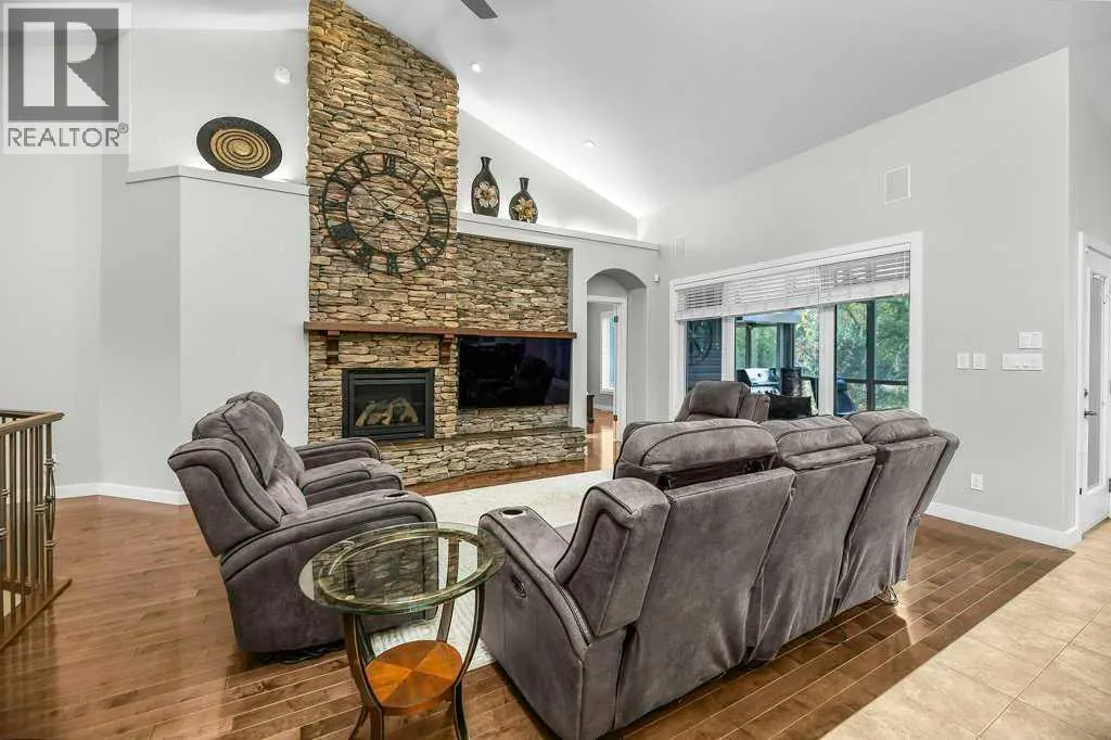 34 Overand Place