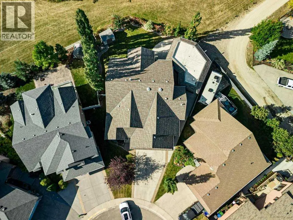 34 Overand Place