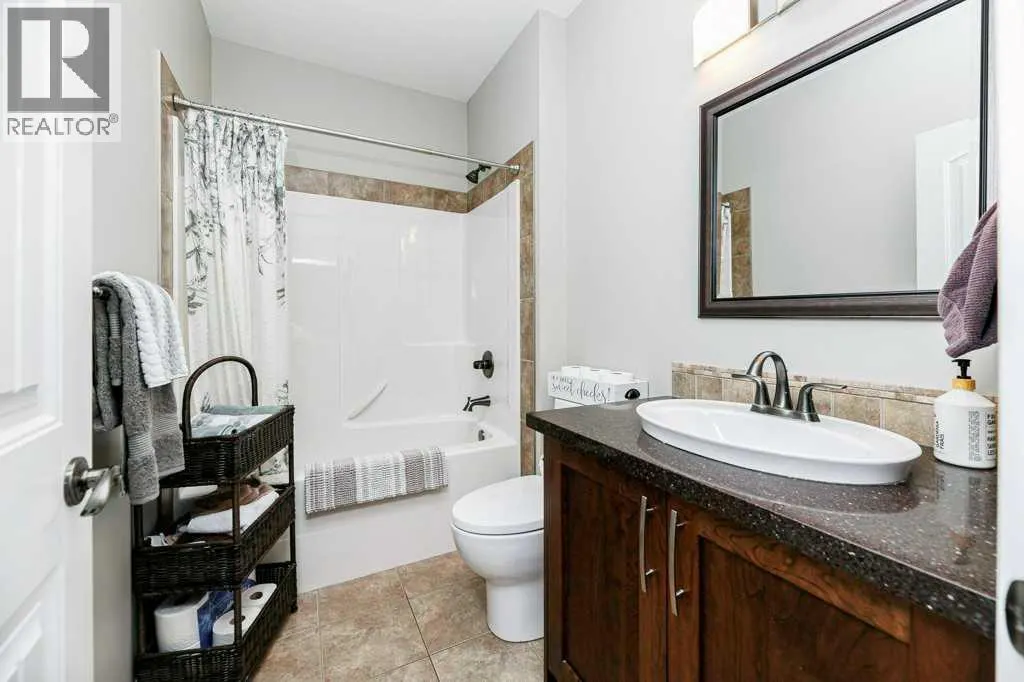 34 Overand Place