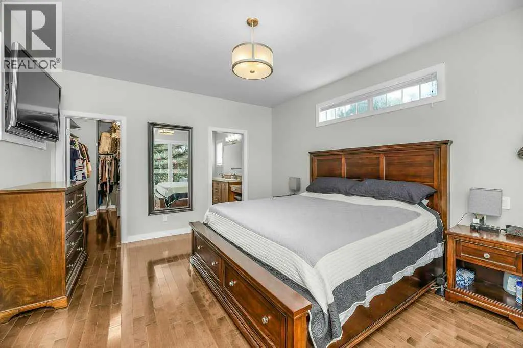 34 Overand Place