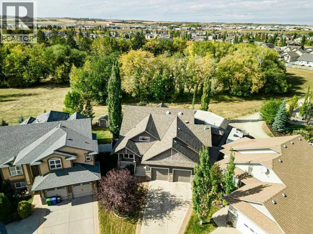 34 Overand Place