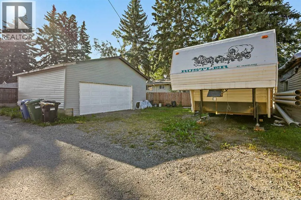4524 Fordham Crescent SE
