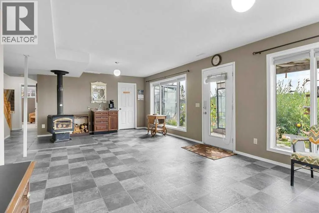 114 Cremona Heights