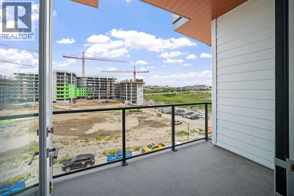 403, 205 Spring Creek Common SW
