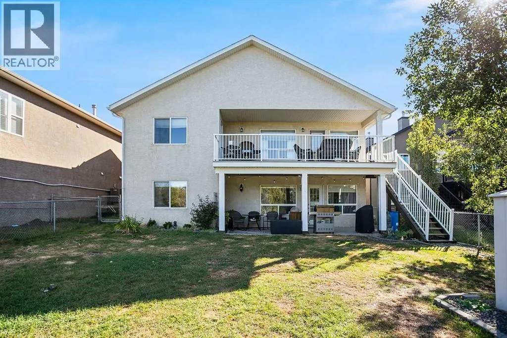 211 Lineham Acres Close NW
