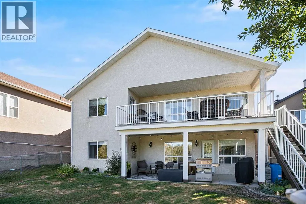 211 Lineham Acres Close NW