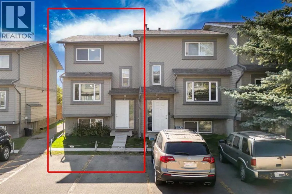 61, 12 Templewood Drive NE