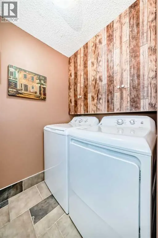1210, 60 Glamis Drive SW