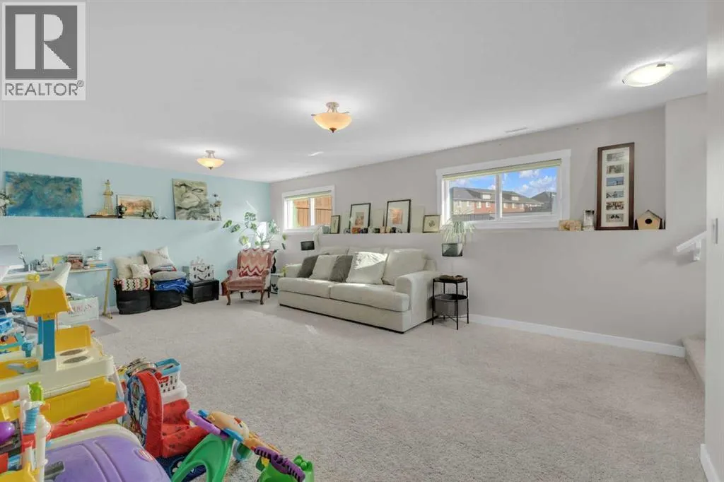 73 Reynolds Road