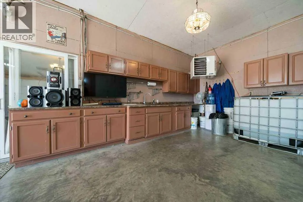 12323 Range Road 74