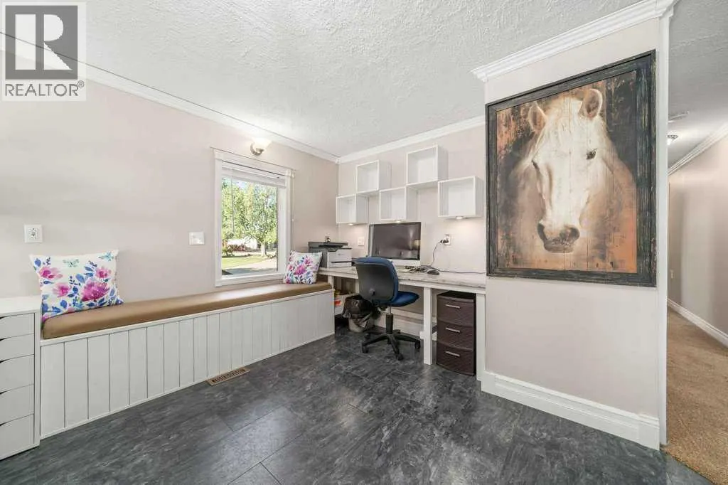 12323 Range Road 74
