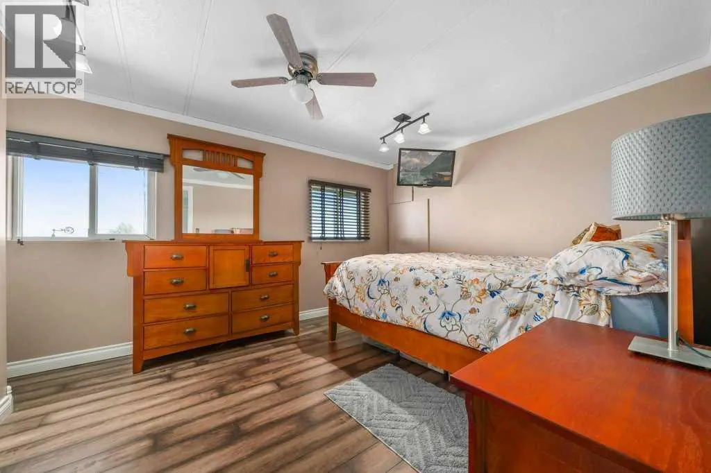 12323 Range Road 74