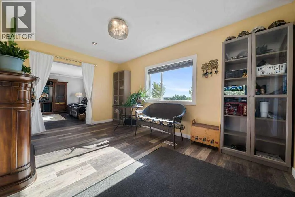 12323 Range Road 74
