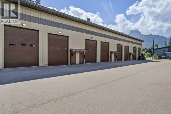 5, 2 Limestone Valley Road