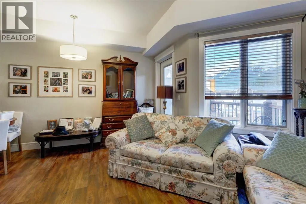 415, 808 Spring Creek Drive
