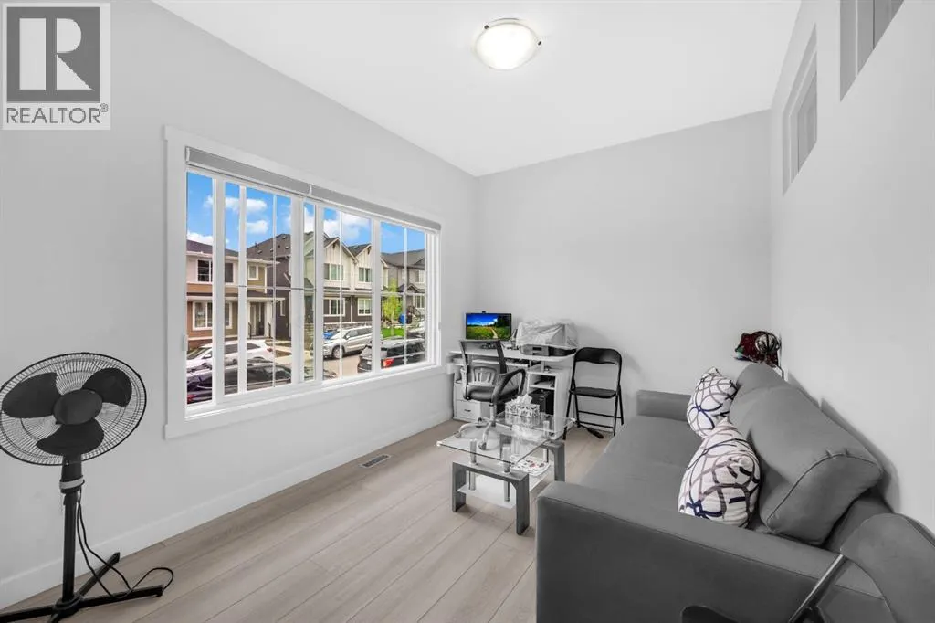 34 Sage Hill Lane NW