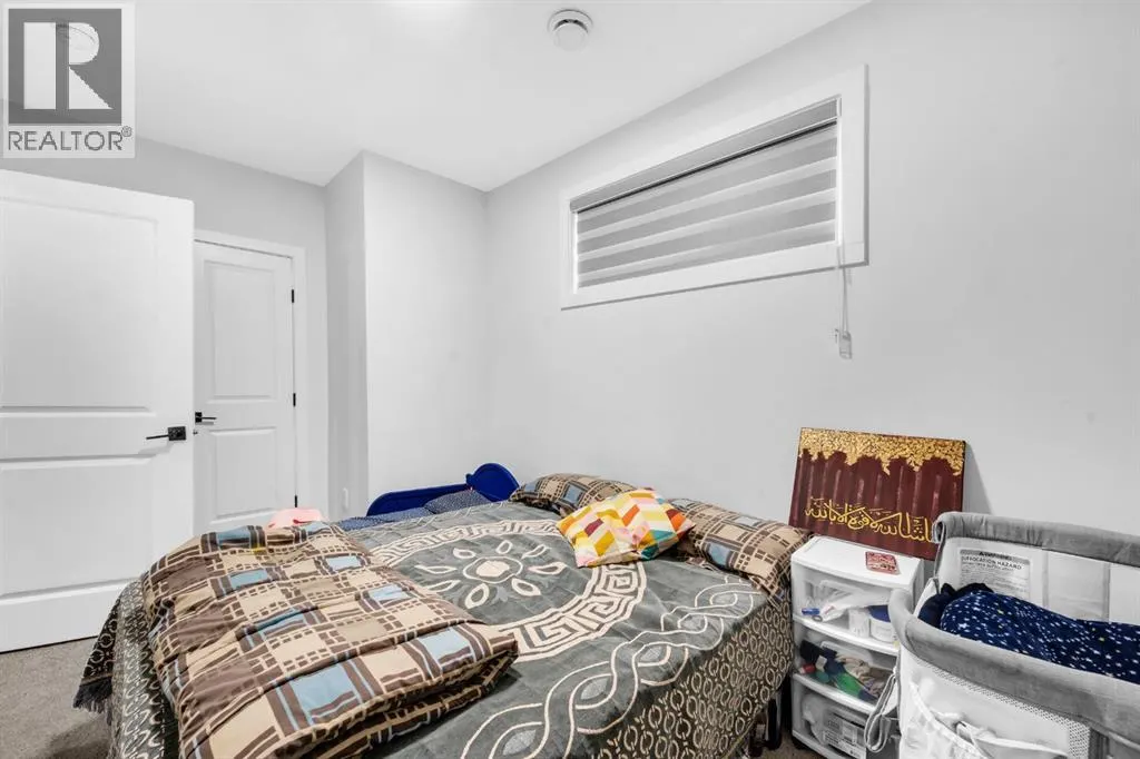 34 Sage Hill Lane NW