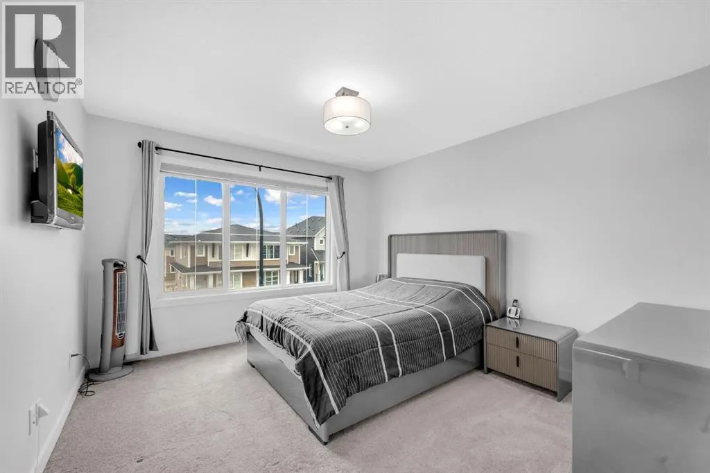 34 Sage Hill Lane NW