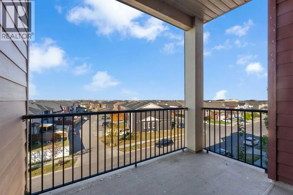 415, 5 Saddlestone Way NE