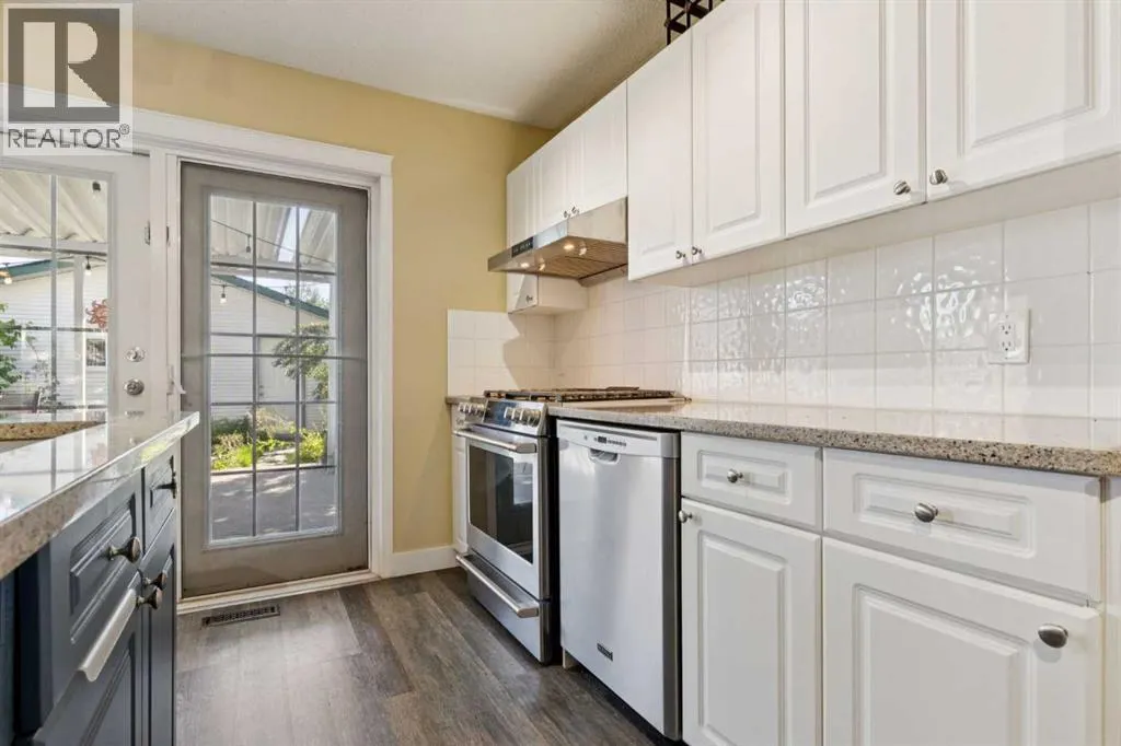 117 Tuscany Drive NW