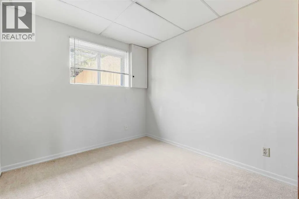232 Radley Place SE