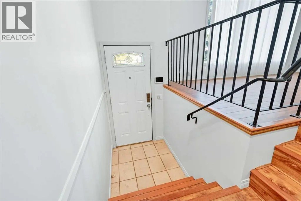 232 Radley Place SE