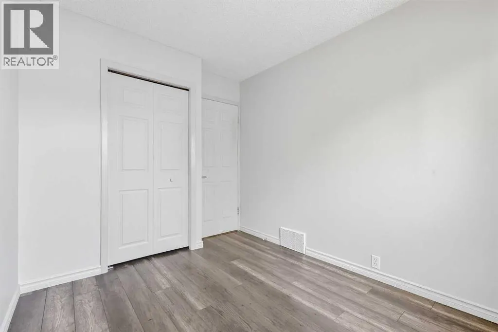 232 Radley Place SE