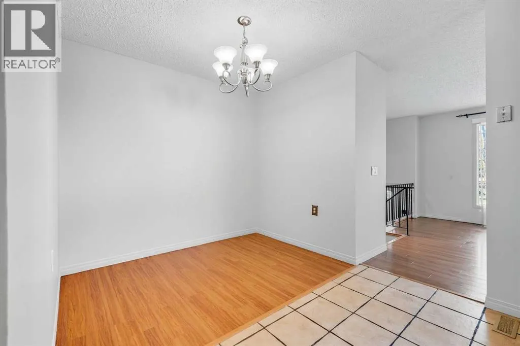 232 Radley Place SE