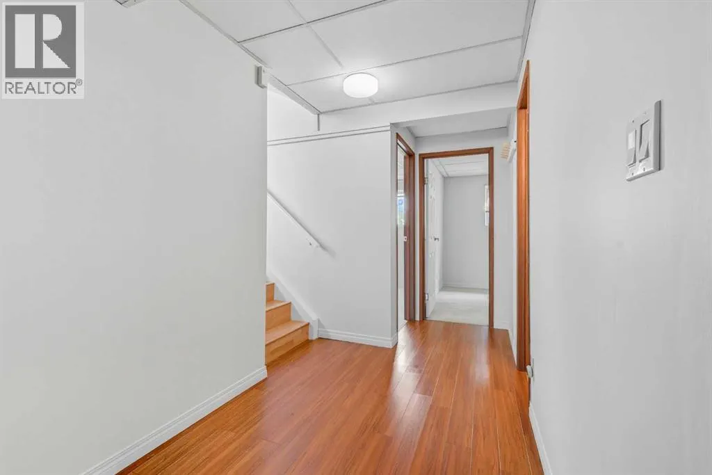 232 Radley Place SE