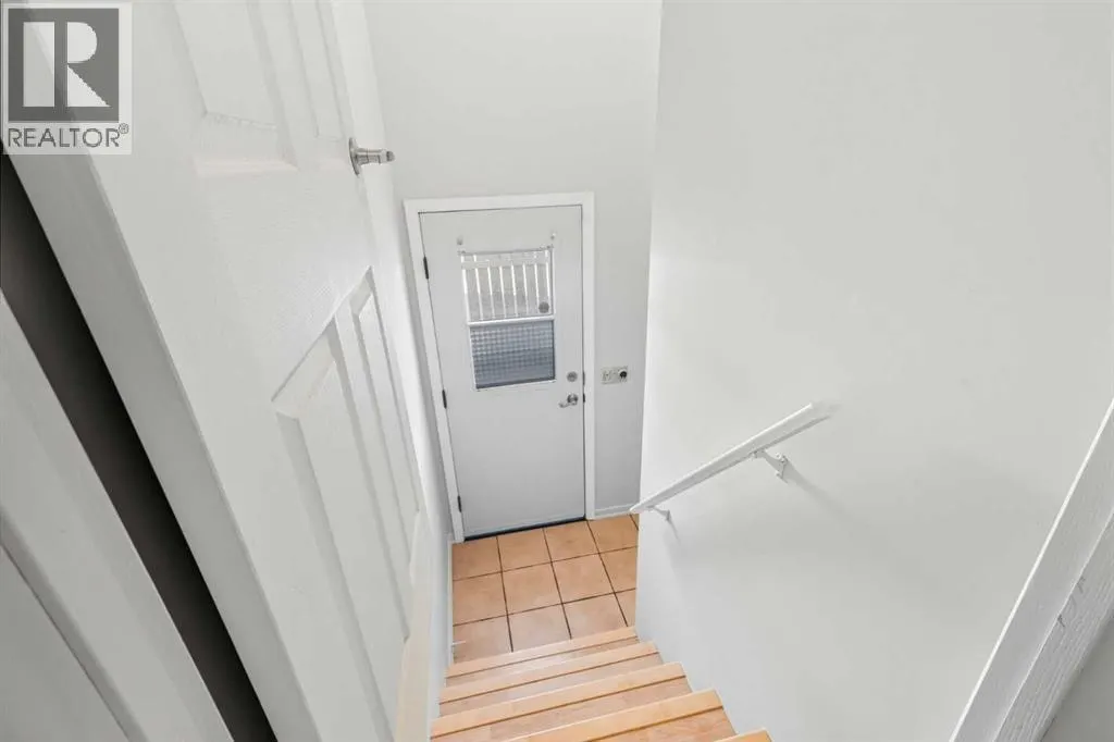 232 Radley Place SE