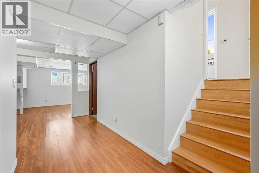 232 Radley Place SE