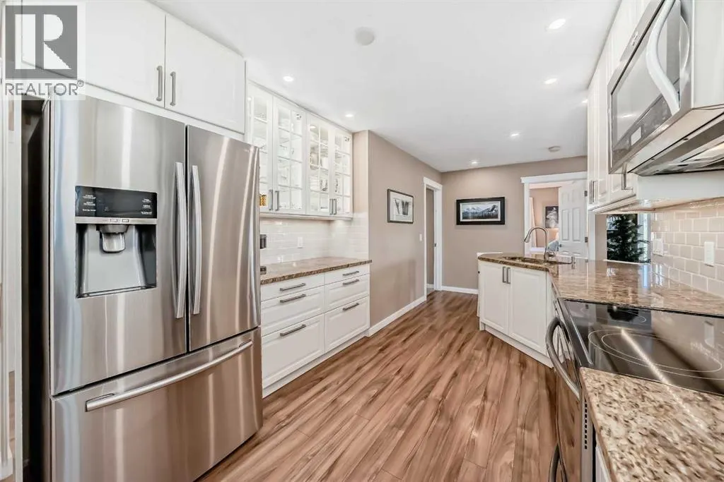 704, 39 Hidden Creek Place NW