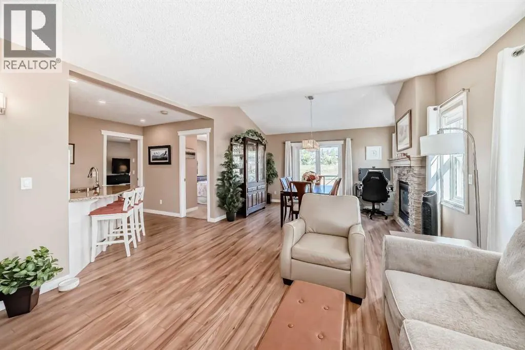 704, 39 Hidden Creek Place NW