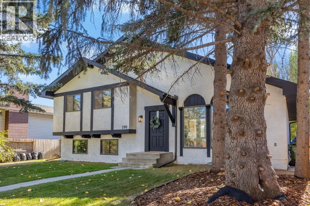 208 Cedarille Green SW